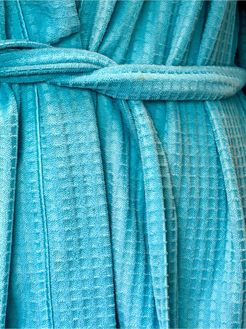 Classic Turquoise Waffle Robe - Picture 2 of 7